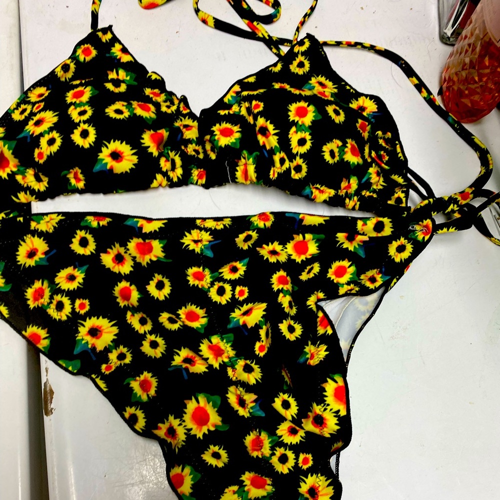 Sunflower bikini brand new  Never worn